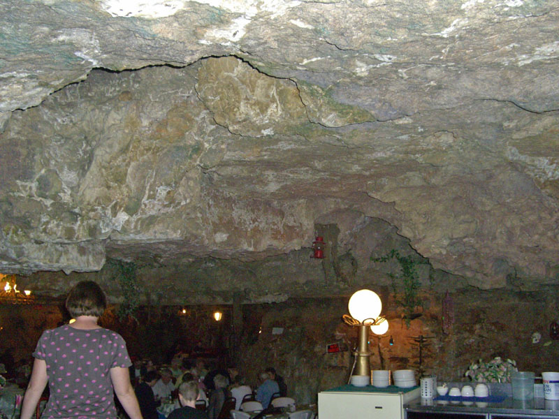 3202CaveRestaurant